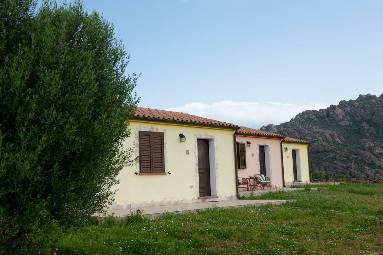 Agriturismo B&B Casteldoria Santa Maria  Exterior photo